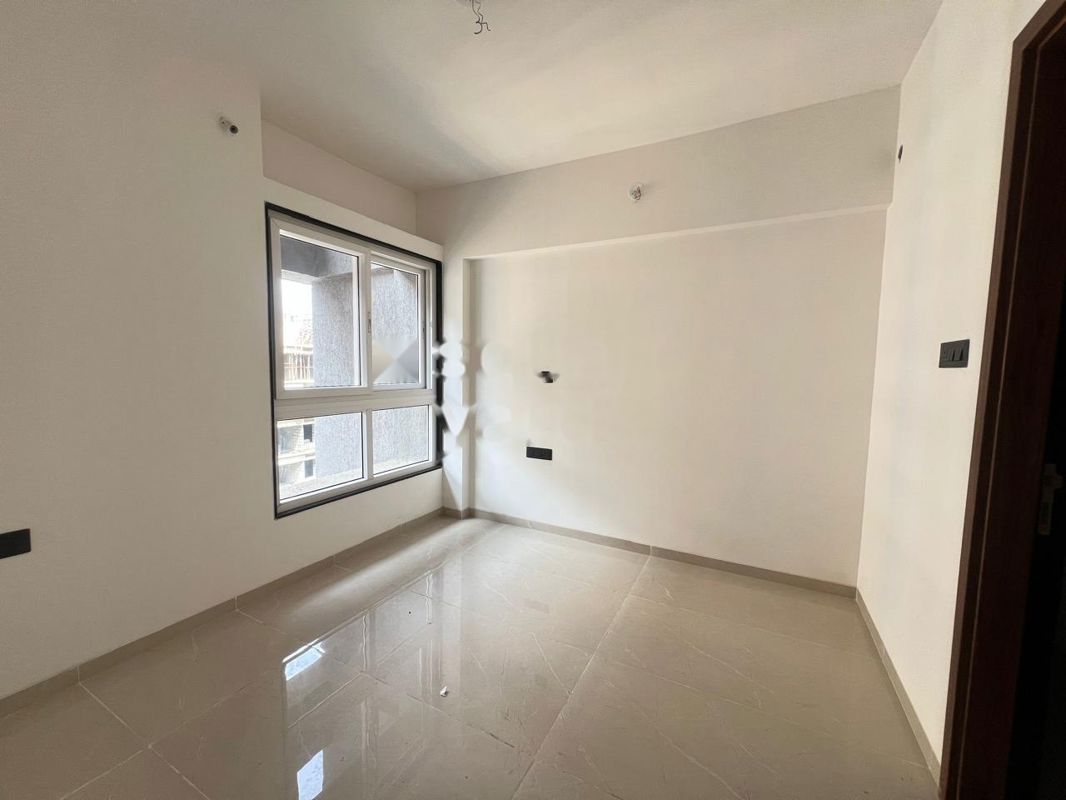 2 BHK 950 Sq.Ft. Apartment in Pristine Allure