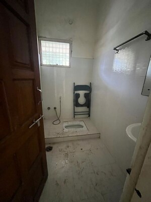 Bathroom in 2 BHK Independent House at Uppadhyay Nagar – for Rent