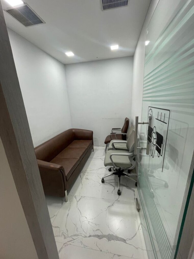 Team Area, kharar road Commercial Office Space 3800 Sq.Ft. In Kharar Road Mohali 10539198