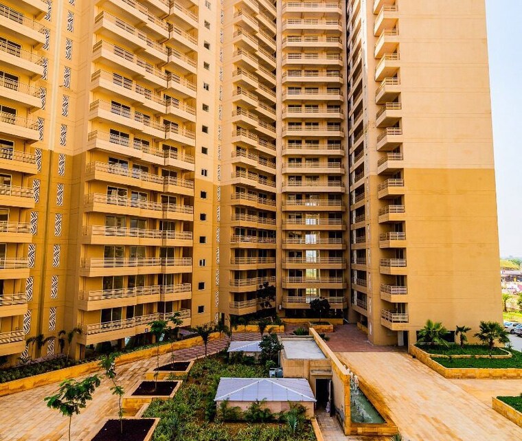 Exterior View, solutrean-caladium 3 Bedroom 2550 Sq.Ft. Apartment In Sector 109 Gurgaon 10539219