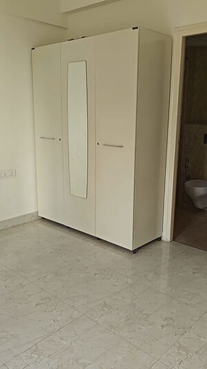 Room in 3 BHK Apartment at Axis Bochs Akshaya, Begur – for Rent