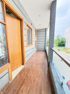 Balcony in 3 BHK Builder Floor at Puri Kohinoor, Sector 89 – for Rent
