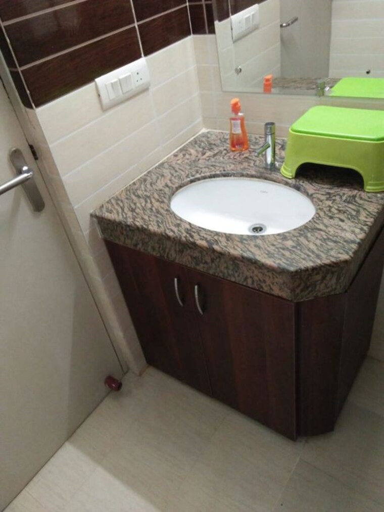 Bathroom, ramprastha-awho 3 Bedroom 1750 Sq.Ft. Apartment In Sector 95 Gurgaon 10539321