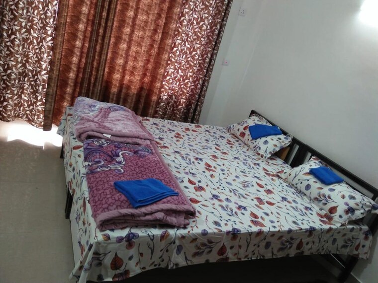 Bedroom, ramprastha-awho 3 Bedroom 1750 Sq.Ft. Apartment In Sector 95 Gurgaon 10539321