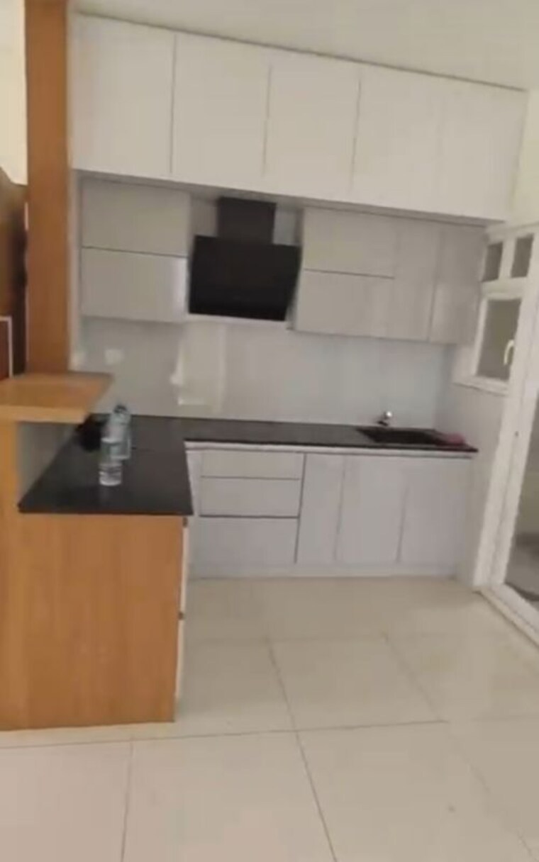 Kitchen, godrej-royale-woods 3 Bedroom 1800 Sq.Ft. Apartment In Devanahalli Bangalore 10539342