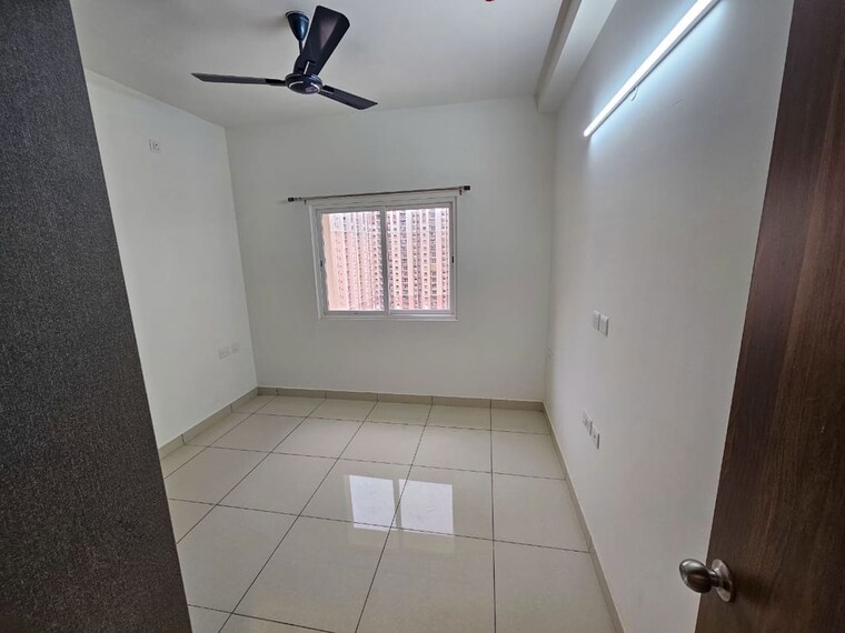 Bathroom, slv-icon 3 Bedroom 1300 Sq.Ft. Apartment In Yelahanka Bangalore 10539348