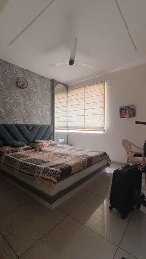 Bedroom in 2.5 BHK Apartment at Prestige Royale Gardens, Doddaballapur Road – for Rent