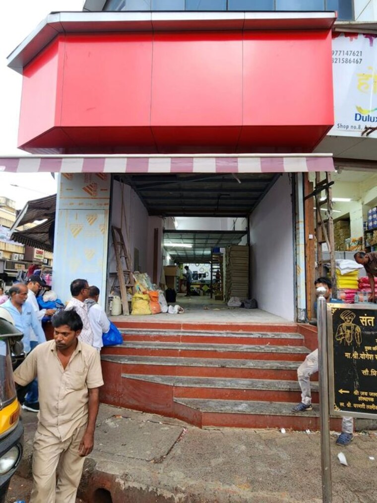 Bedroom, tavas-shopping-centre Commercial Showroom 500 Sq.Ft. In Kandivali West Mumbai 10539376