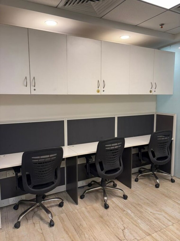 Team Area, sector 63 Commercial Co Working Space 2000 Sq.Ft. In Sector 63 Noida 10539350