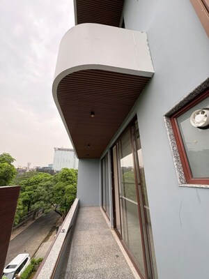 2 BHK Apartment – Exterior View View at Amrapali Silicon City, Sector 76 - for Rent