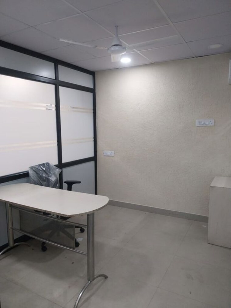 Kitchen, rk-plaza-hazratganj Commercial Office Space 1000 Sq.Ft. In Hazratganj Lucknow 10539434