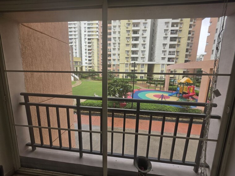 Balcony, mahindra-ashvita 3 Bedroom 1652 Sq.Ft. Apartment In Kukatpally Hyderabad 10539425
