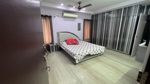 Bedroom in 4 BHK Apartment at Matoshree Apartments Film Nagar, Film Nagar – for Rent