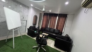 Team Area in 4 BHK Apartment at Matoshree Apartments Film Nagar, Film Nagar – for Rent