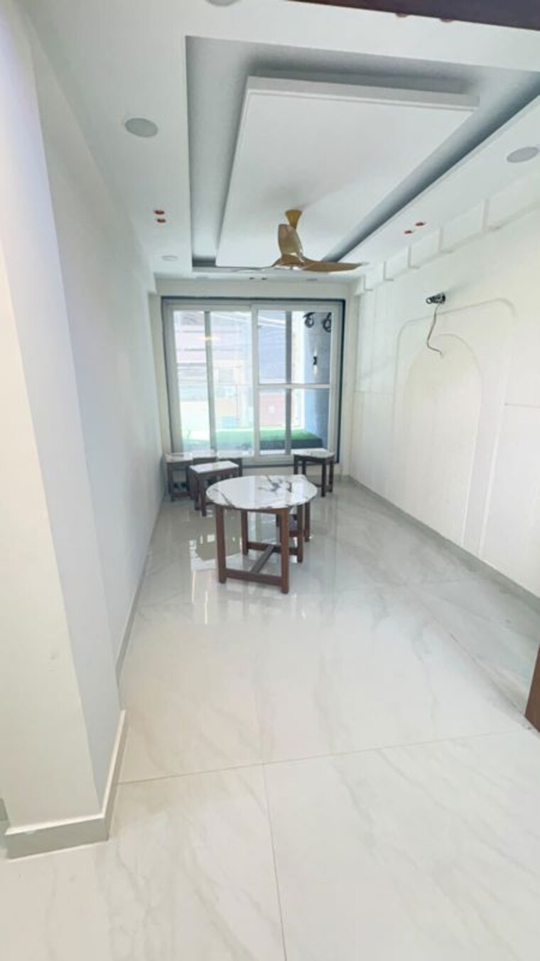 Room, sant nagar 3 Bedroom 200 Sq.Yd. Builder Floor In Sant Nagar Delhi 10539441