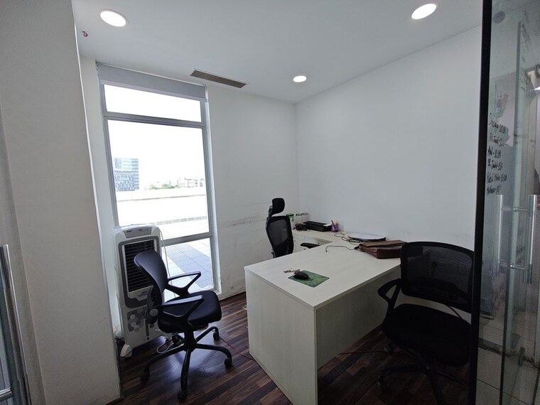 Team Area, vipul-business-park Commercial Office Space 1500 Sq.Ft. In Sector 48 Gurgaon 10539461