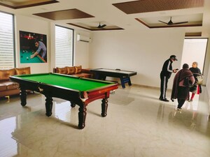 3 BHK Apartment – Exterior View View at Sector 23 - for Rent