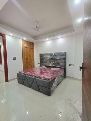 Bedroom in 2 BHK Builder Floor at Palm Residency Chhatarpur, Chattarpur – for Rent