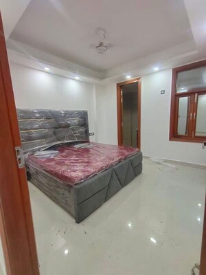 Bedroom in 2 BHK Builder Floor at Palm Residency Chhatarpur, Chattarpur – for Rent