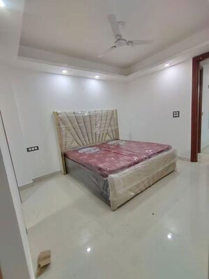 Bedroom in 2 BHK Builder Floor at Palm Residency Chhatarpur, Chattarpur – for Rent