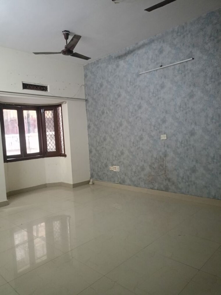 Room, ansal-plaza-sector-23 1 Bedroom 1300 Sq.Ft. Independent House In Sector 23 Gurgaon 10539471