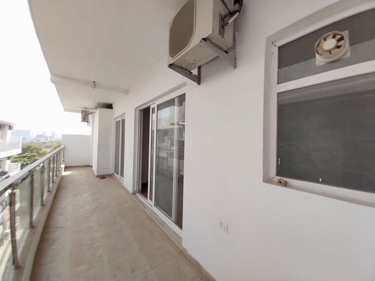 Room, ss-linden 4 Bedroom 2800 Sq.Ft. Builder Floor In Sector 84 Gurgaon 10531560