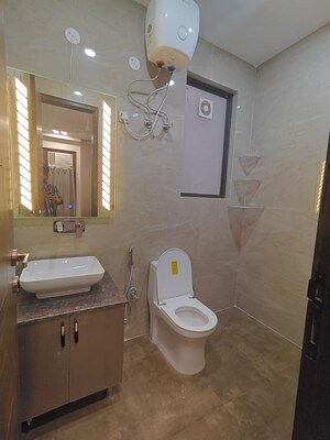 Bathroom in 1 RK Builder Floor at Ansal Sushant Lok I, Sector 43 – for Rent