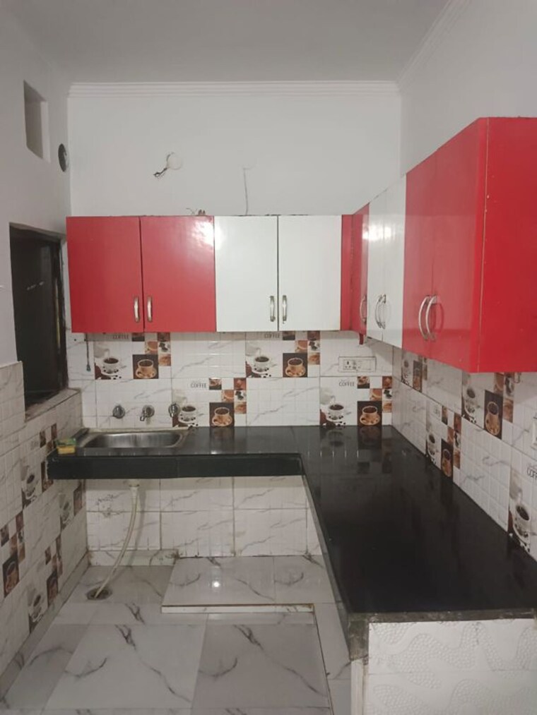 Kitchen, uttam nagar 2 Bedroom 800 Sq.Ft. Builder Floor In Uttam Nagar Delhi 10539533
