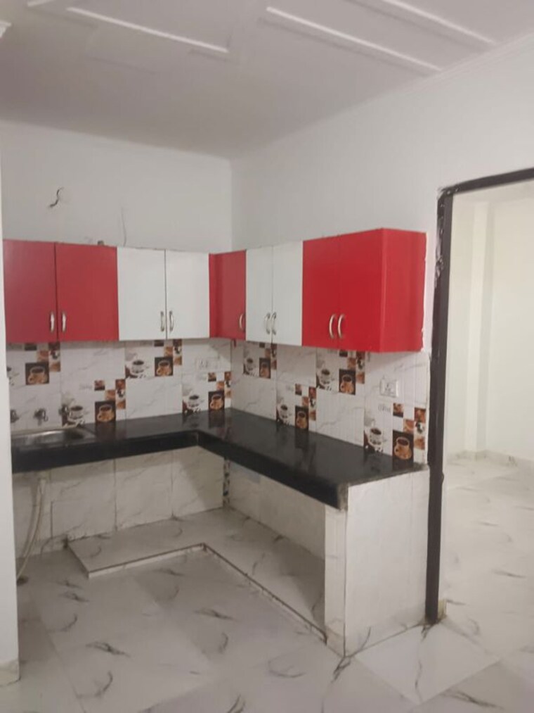 Kitchen, uttam nagar 2 Bedroom 800 Sq.Ft. Builder Floor In Uttam Nagar Delhi 10539533