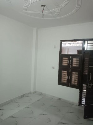 Room in 2 BHK Builder Floor at Uttam Nagar – for Rent