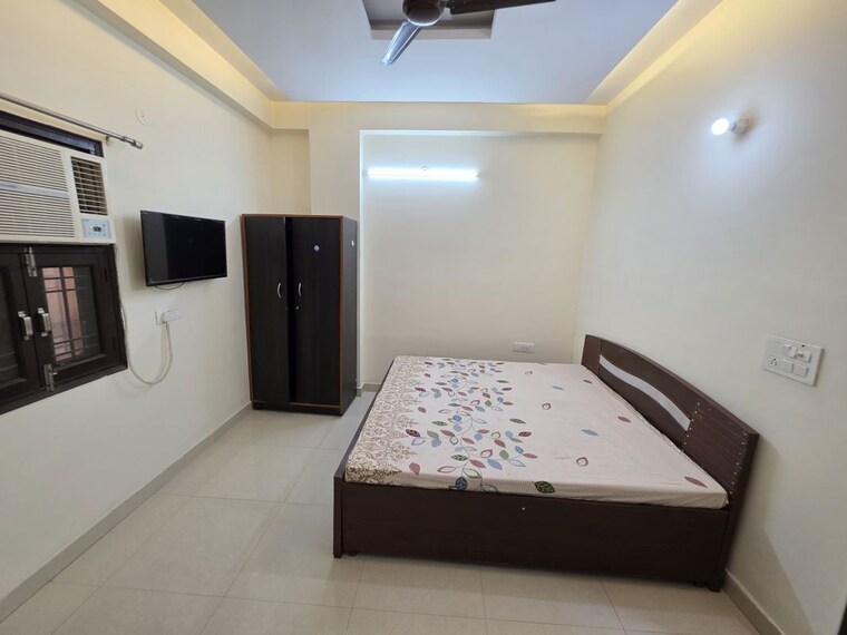Bedroom, sector 40 1 Bedroom 560 Sq.Ft. Builder Floor In Sector 40 Gurgaon 10539536
