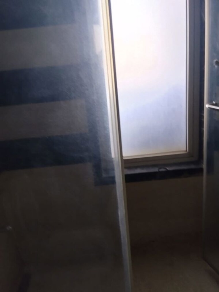 Bathroom, park-grandeur 3.5 Bedroom 1900 Sq.Ft. Apartment In Baner Pune 10539524