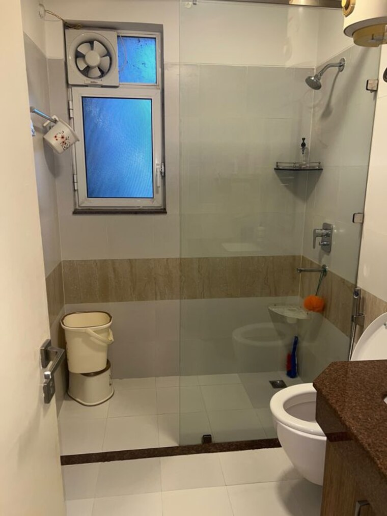 Bathroom, m3m-marina 3 Bedroom 1650 Sq.Ft. Apartment In Sector 68 Gurgaon 10539548