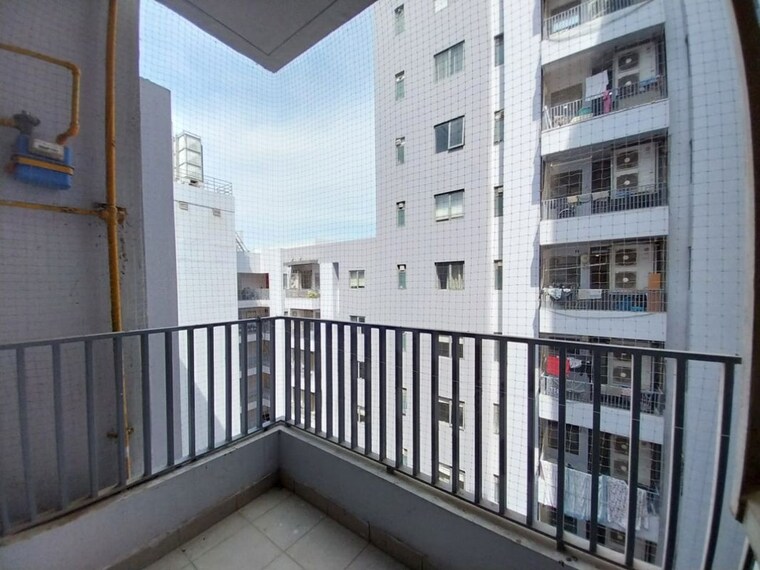 Balcony, ireo-skyon 3 Bedroom 2045 Sq.Ft. Apartment In Sector 60 Gurgaon 10539530