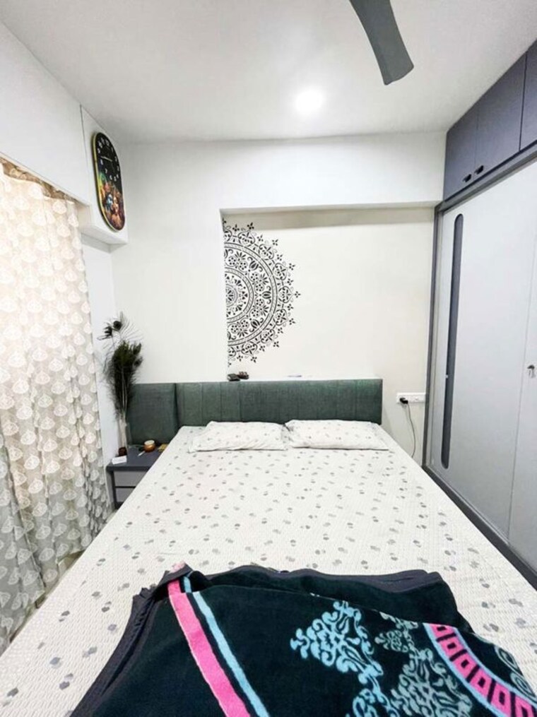 Bedroom, sun-rising-homes 2 Bedroom 800 Sq.Ft. Apartment In Jagatpur Ahmedabad 10539558