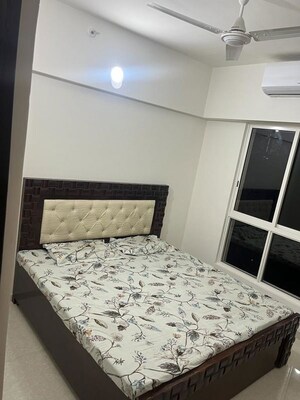 Bedroom in 2 BHK Apartment at Lodha Amara, Kolshet Road – for Sale