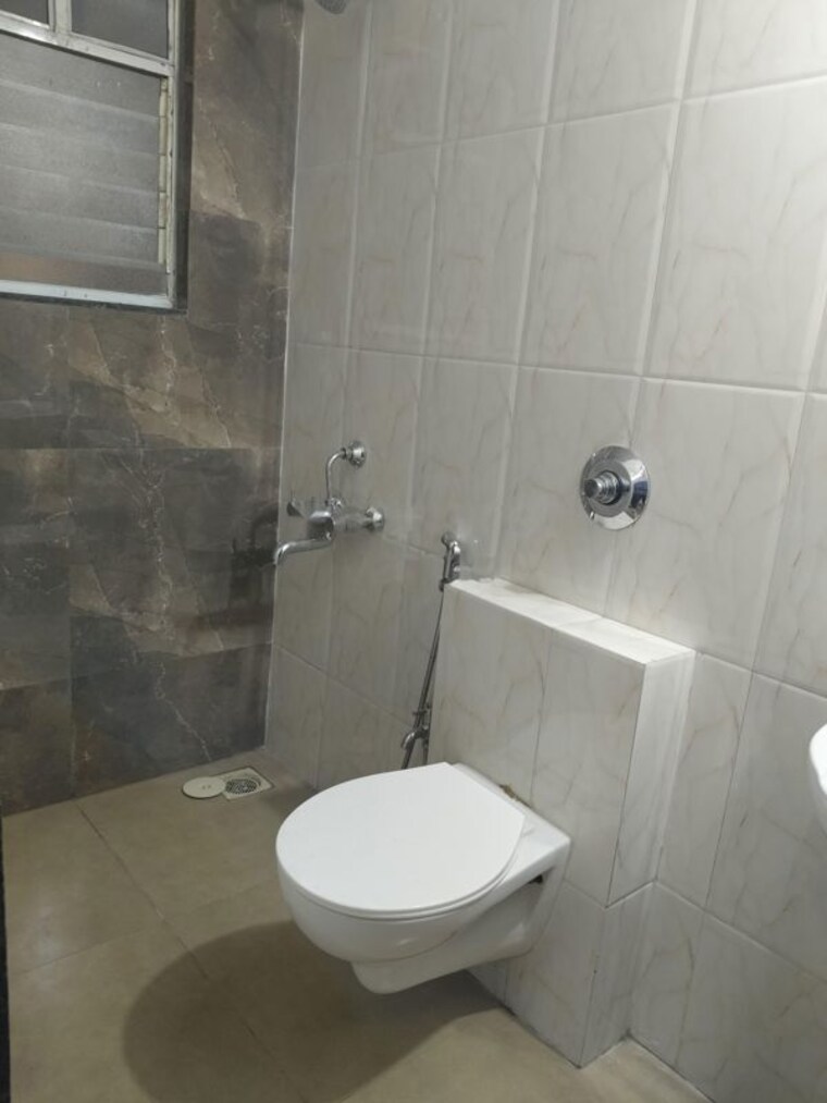 Bathroom, saheel-itrend-waterfront 2 Bedroom 816 Sq.Ft. Apartment In Ravet Pune 10539573