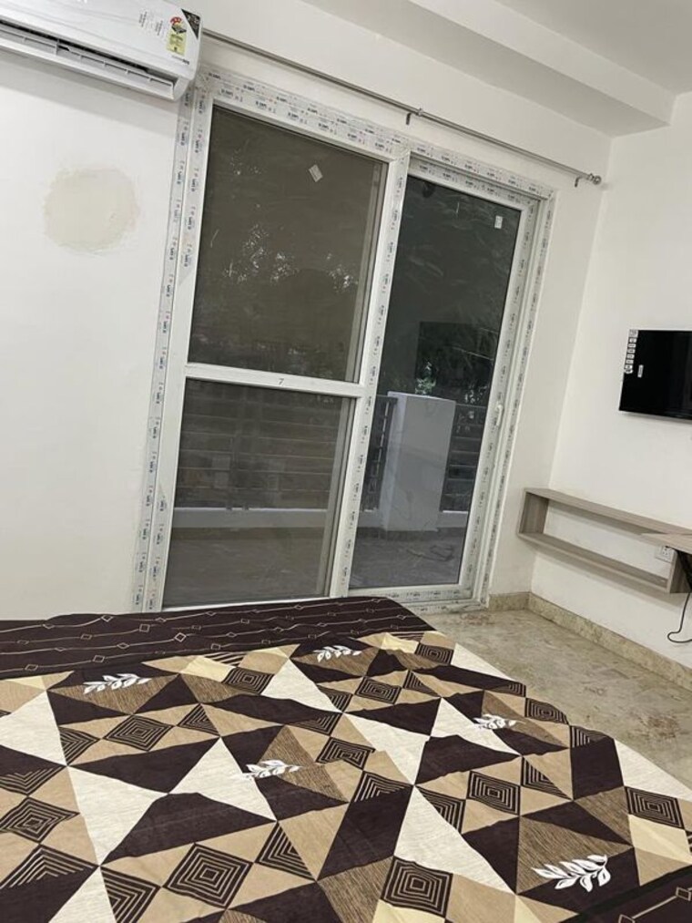 Room, sector 45 1 Bedroom 580 Sq.Ft. Builder Floor In Sector 45 Gurgaon 10539584