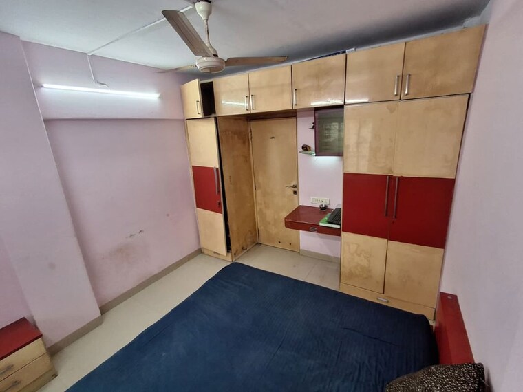 Room, swastik-park-chs-goregaon 4 Bedroom 1360 Sq.Ft. Apartment In Goregaon West Mumbai 10539620
