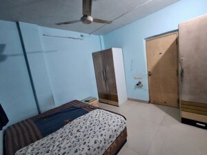 Bedroom in 4 BHK Apartment at Swastik Park CHS Goregaon, Goregaon West – for Rent