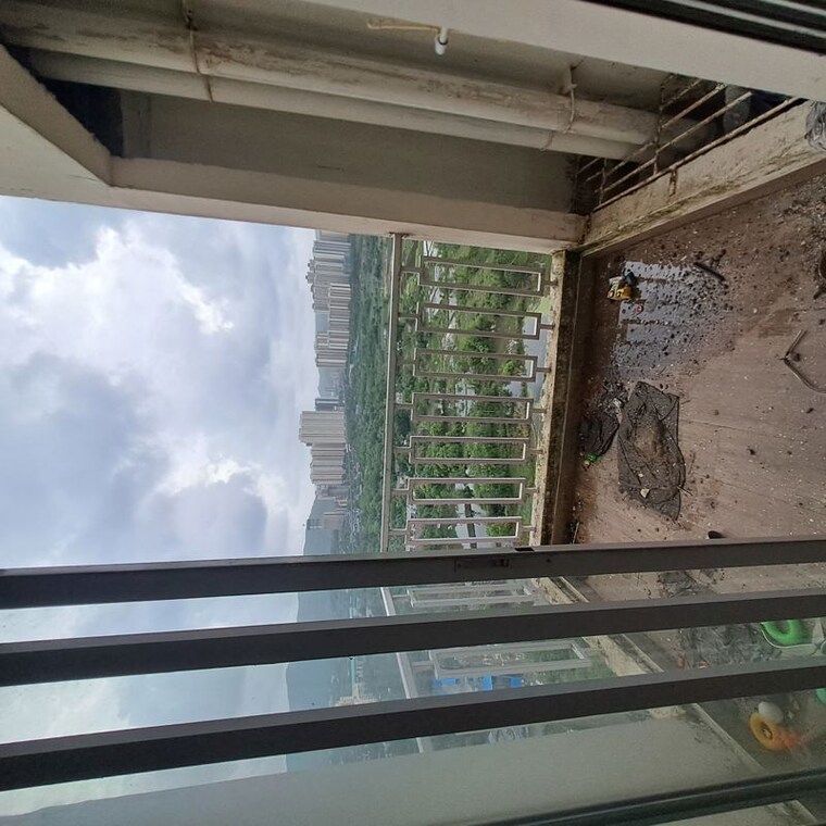 Balcony, puranik-city-reserva 1 Bedroom 450 Sq.Ft. Apartment In Ghodbunder Road Thane 10539659