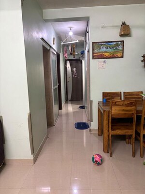  2 BHK Apartment at Shiv Mahima, Malad West – for Rent