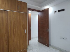 Room in 1 BHK Builder Floor at Palm Residency Chhatarpur, Chattarpur – for Sale