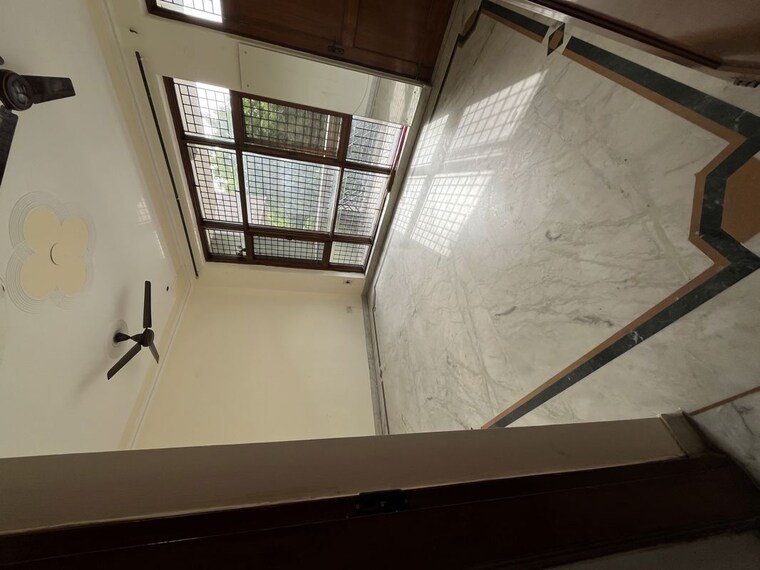 Balcony, huda-staff-colony 2 Bedroom 1200 Sq.Ft. Builder Floor In Sector 46 Gurgaon 10539706