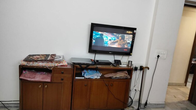 undefined, gtb enclave 3 Bedroom 208 Sq.Ft. Builder Floor In Gtb Enclave Delhi 10539780