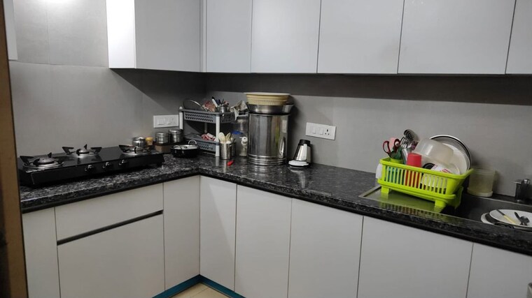 Kitchen, gtb enclave 3 Bedroom 208 Sq.Ft. Builder Floor In Gtb Enclave Delhi 10539780