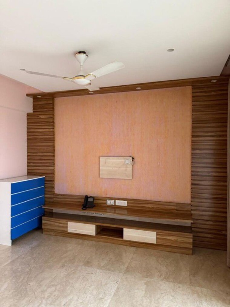 Bathroom, one-hiranandani-park 3 Bedroom 1350 Sq.Ft. Apartment In Ghodbunder Road Thane 10539786