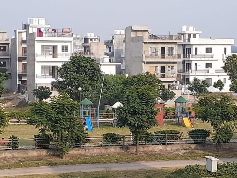 Exterior View, gmada-eco-city 1.5 Bedroom 200 Sq.Yd. Independent House In North Mullanpur Chandigarh 10539290