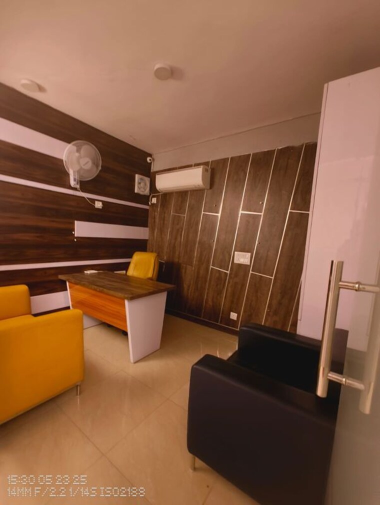 Living Room, saket Commercial Office Space 1250 Sq.Ft. In Saket Delhi 10539839