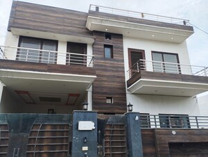 5 BHK Independent House For Sale in Jeevan Vihar